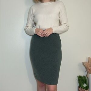 Express Green Boucle Fleece Knit Sweater Pencil Skirt Medium NWT